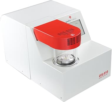 Safematic CCU-010 coater family: The CCU-010 LV fine vacuum compact coating unit. Side closed.