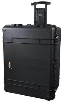 Transport case with wheels. Used with CCU-010 LV or HV coating unit.